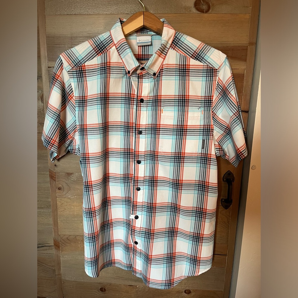 Columbia Men's Short-Sleeve Plaid Button-Up Shirt - White with Red & Blue